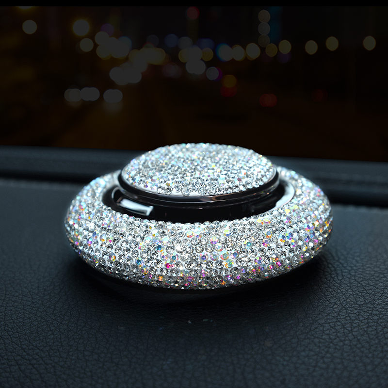 Porte-parfum voiture design OVNI avec strass – blanc